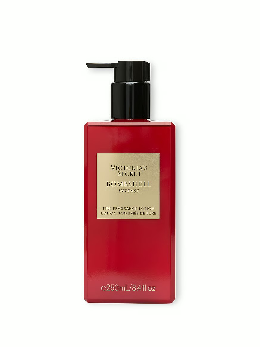 Victoria’s Secret bombshell intense 